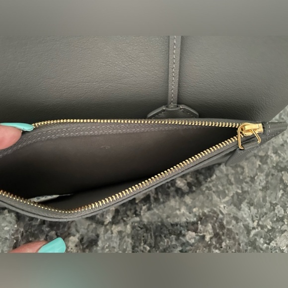 SAINT LAURENT SHOPPING TOTE STORM GRAY LEATHER🌟🤩 - Picture 2 of 15